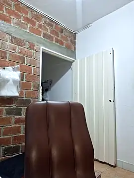 NARNYALABELLA online show from 24, 9, 2025