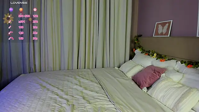 Rina Panic online show from 9, 5, 2026