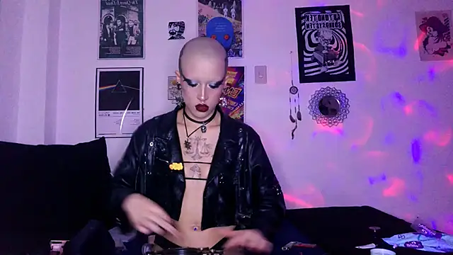 plutonbluemooon333 online show from 29, 10, 2025