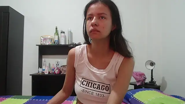 nathaly jones  online show from 12, 5, 2026