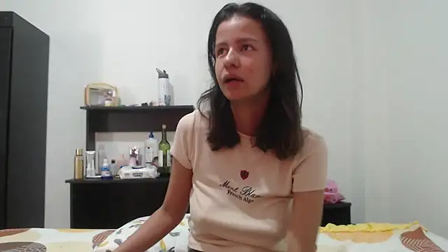 nathaly jones  online show from 24, 5, 2026