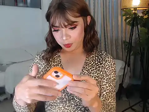 Snapshot of Luckystarxx chatting on 3, 4, 2026 Luckystarxx online show from 3, 4, 2026