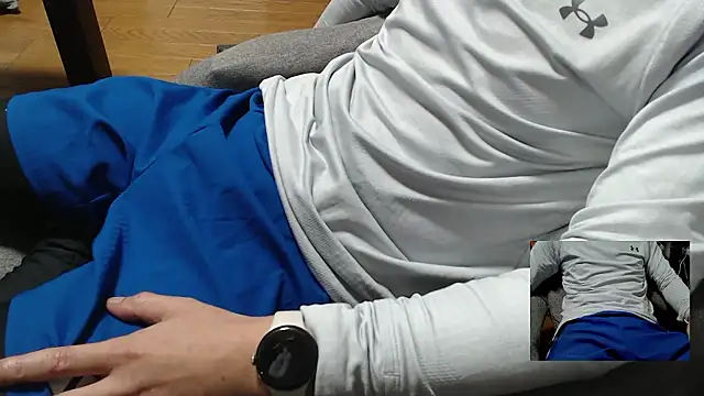 Snapshot of Yasu2000 chatting on 20, 12, 2025 Yasu2000 online show from 20, 12, 2025