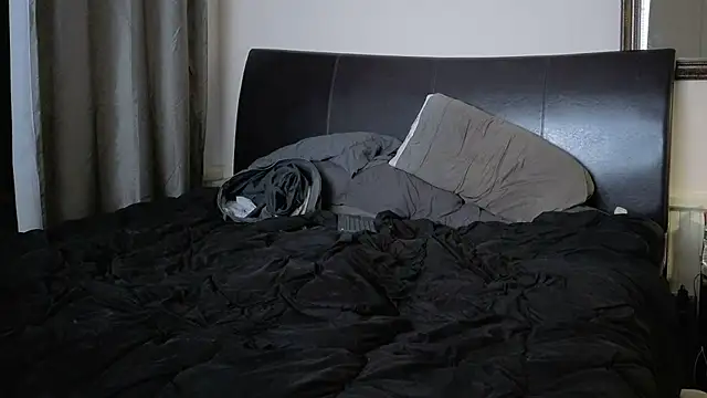 Snapshot of pantyhoselover54 chatting on 27, 11, 2025 pantyhoselover54 online show from 27, 11, 2025