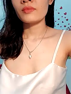 Snapshot of Hinna_x chatting on 22, 5, 2026 Hinna x online show from 22, 5, 2026