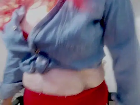 Snapshot of ArdienteBetania chatting on 11, 10, 2025 ArdienteBetania online show from 11, 10, 2025