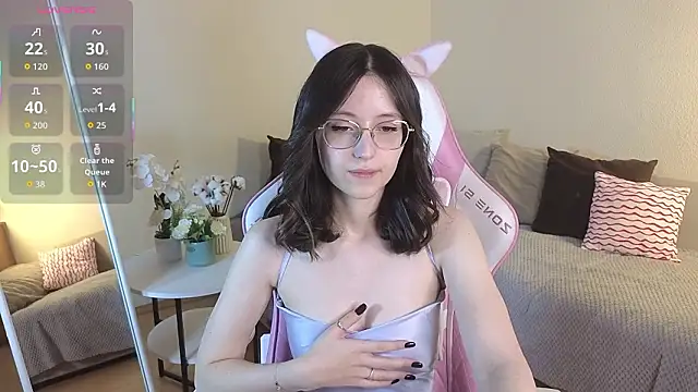 Snapshot of EsmaWonka chatting on 7, 2, 2026 EsmaWonka online show from 7, 2, 2026