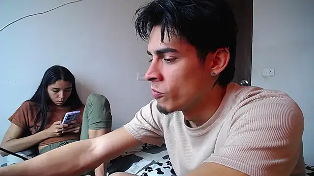 Snapshot of Candy_Grey28 chatting on 11, 10, 2025 Candy Grey28 online show from 11, 10, 2025