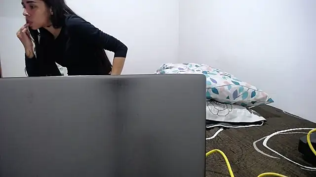 Snapshot of Candy_Grey28 chatting on 31, 10, 2025 Candy Grey28 online show from 31, 10, 2025