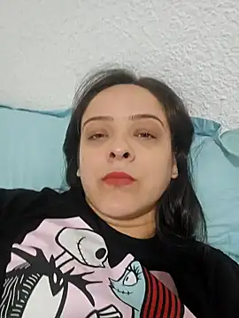 Snapshot of ARALUNAA chatting on 9, 10, 2025 ARALUNAA online show from 9, 10, 2025