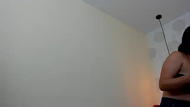 GIANAMILLER6 online show from 7, 5, 2026
