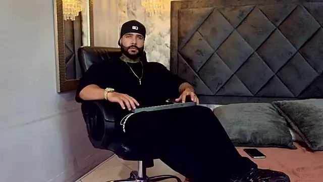 Apolo rousse1 online show from 23, 9, 2025