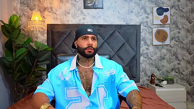 Apolo rousse1 online show from 15, 11, 2025