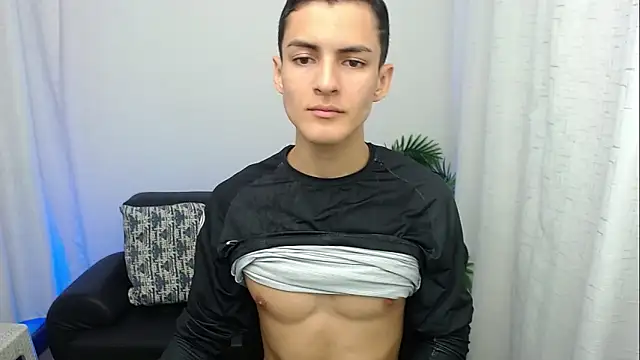 Matiius18 online show from 5, 12, 2025