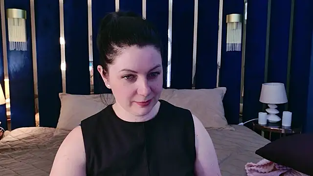 Nina Stane online show from 20, 6, 2026