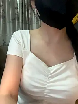 Snapshot of Dior_baby chatting on 28, 9, 2025 Dior baby online show from 28, 9, 2025