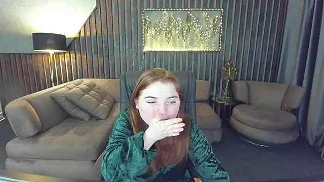 KattyRose8 online show from 13, 5, 2026