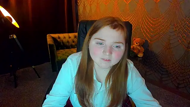 KattyRose8 online show from 18, 6, 2026
