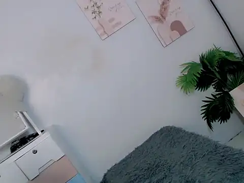 Pinkyweb 03 online show from 8, 7, 2026