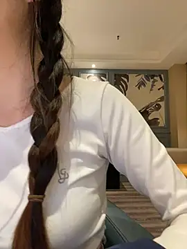 MengMeng0515 online show from 10, 3, 2026