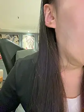 MengMeng0515 online show from 12, 4, 2026