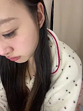 MengMeng0515 online show from 24, 4, 2026