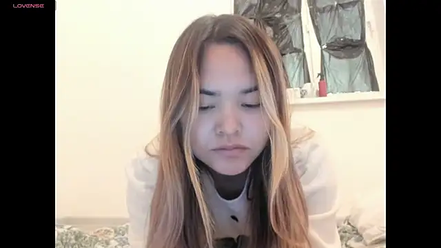 Snapshot of saika_blush chatting on 2, 10, 2025 saika blush online show from 2, 10, 2025