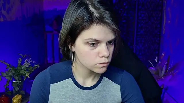 Snapshot of EllieMurler chatting on 16, 9, 2025 EllieMurler online show from 16, 9, 2025