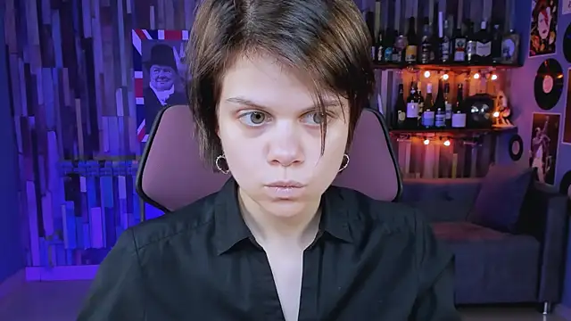 Snapshot of EllieMurler chatting on 21, 9, 2025 EllieMurler online show from 21, 9, 2025