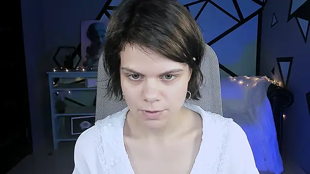 Snapshot of EllieMurler chatting on 24, 9, 2025 EllieMurler online show from 24, 9, 2025