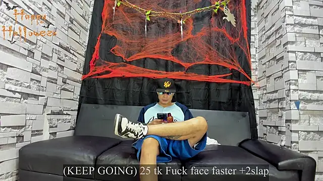 Crazy Cult Sex online show from 25, 10, 2025