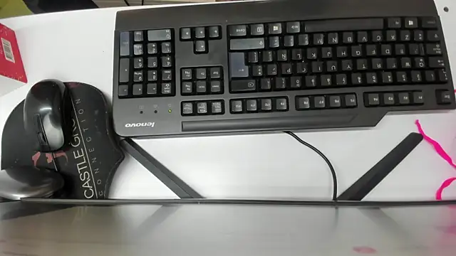 Kiara Cruz   online show from 16, 11, 2025