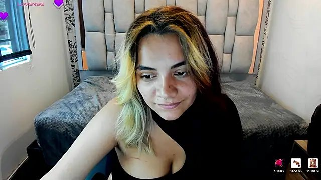 Kiara Cruz   online show from 13, 6, 2026