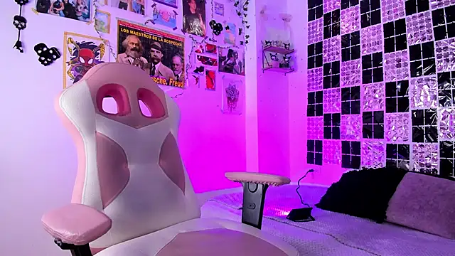 UchikyDoll online show from 24, 2, 2026