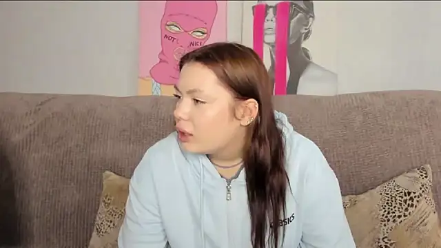 ArielGirl online show from 31, 10, 2025