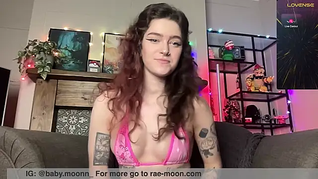 rae moonn online show from 8, 3, 2026