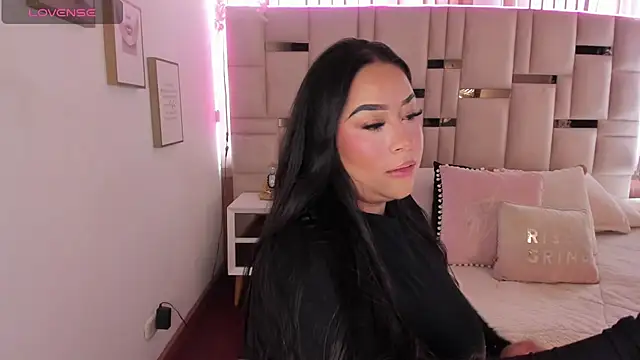 Snapshot of Zoey_thompson chatting on 16, 11, 2025 Zoey thompson online show from 16, 11, 2025