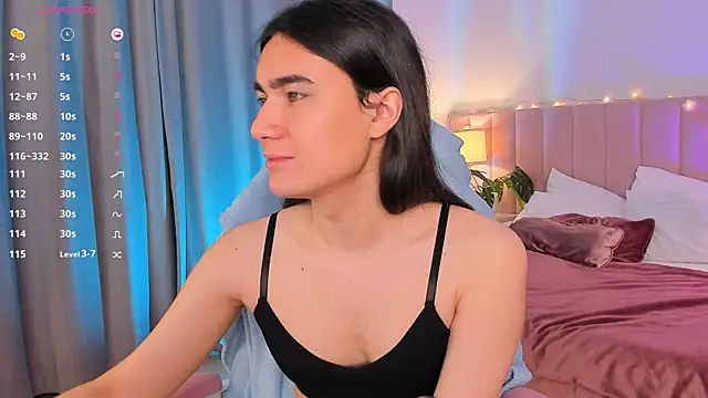 Snapshot of HeyAlena chatting on 25, 9, 2025 HeyAlena online show from 25, 9, 2025