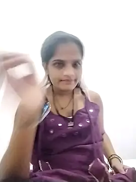 Sofia kuuu online show from 4, 11, 2025