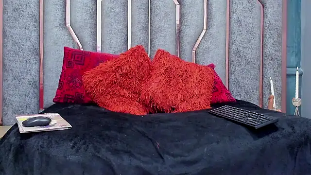 SienaFacchini online show from 16, 12, 2025