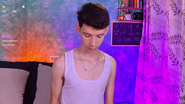 Snapshot of VicenteFerrer chatting on 3, 10, 2025 VicenteFerrer online show from 3, 10, 2025