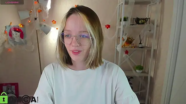 R0cket bunny online show from 21, 10, 2025