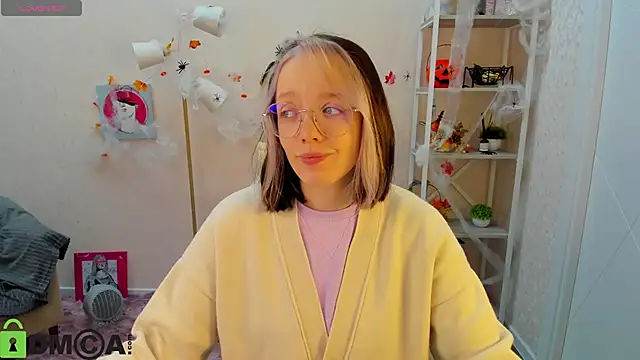 R0cket bunny online show from 23, 10, 2025