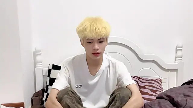 linger2563 online show from 2, 10, 2025