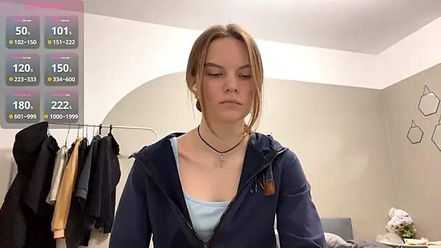 AudreyHammond online show from 4, 10, 2025