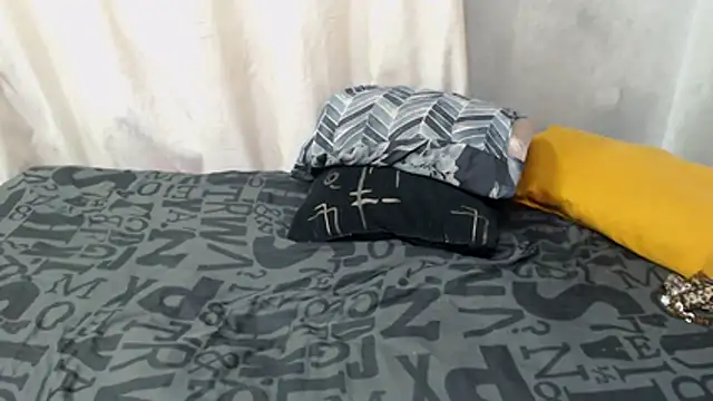 Snapshot of curvydarckcohocolate chatting on 26, 4, 2026 curvydarckcohocolate online show from 26, 4, 2026