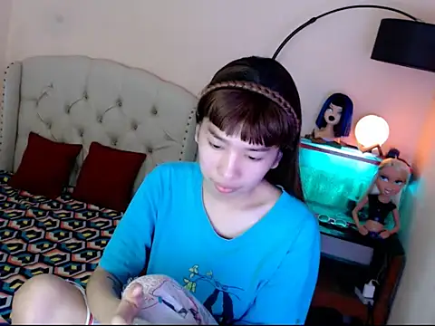 Snapshot of ShantalFoxxy_ chatting on 8, 11, 2025 ShantalFoxxy online show from 8, 11, 2025