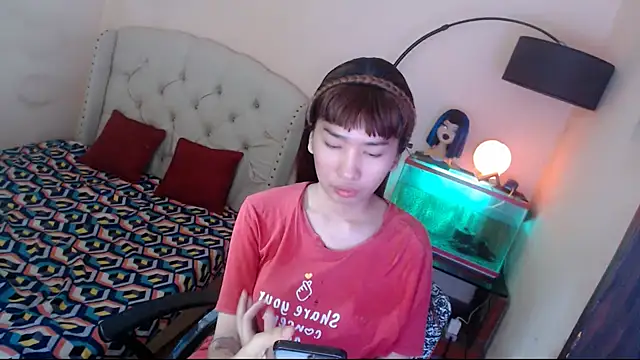 Snapshot of ShantalFoxxy_ chatting on 11, 11, 2025 ShantalFoxxy online show from 11, 11, 2025