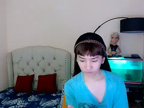 ShantalFoxxy  online show from 8, 3, 2026