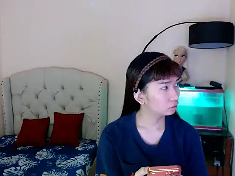 ShantalFoxxy  online show from 13, 3, 2026